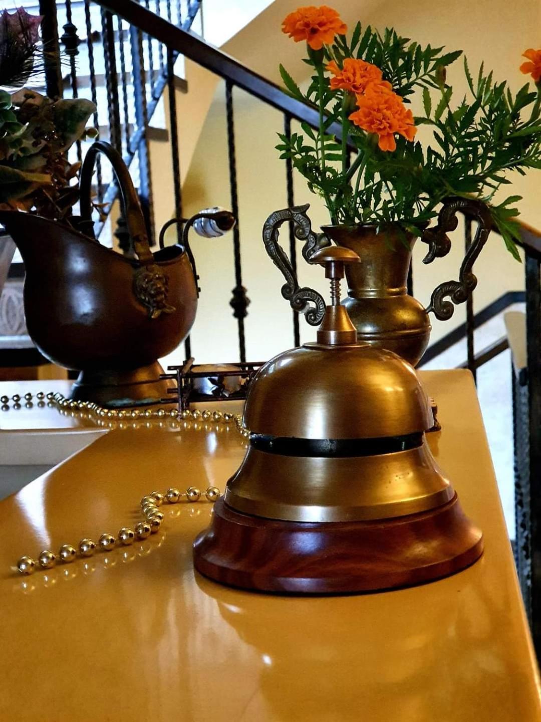 Pensiunea Casa Mircea & Restaurant Ieşelniţa エクステリア 写真