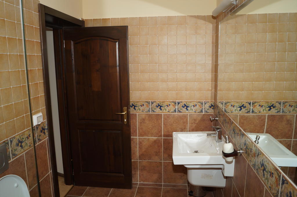 Pensiunea Casa Mircea & Restaurant Ieşelniţa 部屋 写真